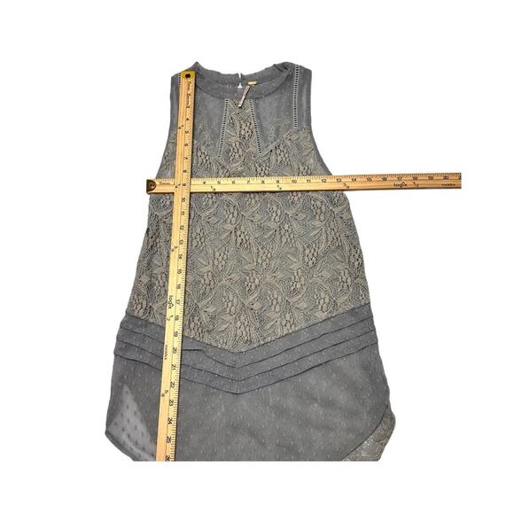 Free People Laced Vintage Size Small Top - Picture 3 of 4